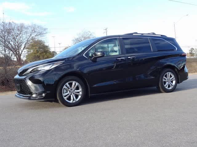 2022 Toyota Sienna XSE