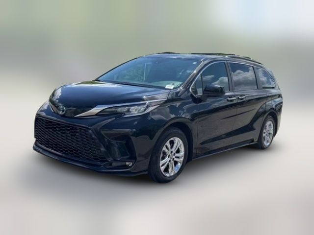 2022 Toyota Sienna XSE