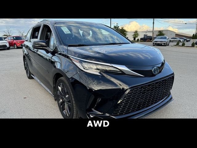 2022 Toyota Sienna XSE