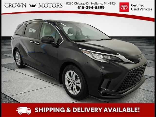 2022 Toyota Sienna XSE