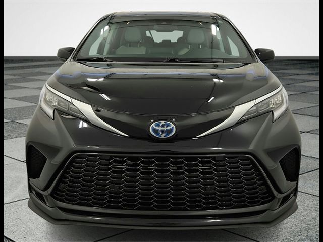 2022 Toyota Sienna XSE