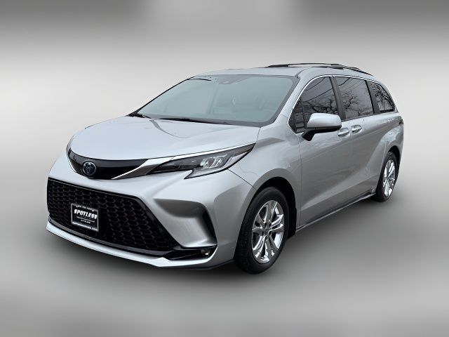 2022 Toyota Sienna XSE