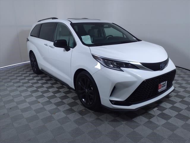 2022 Toyota Sienna XSE