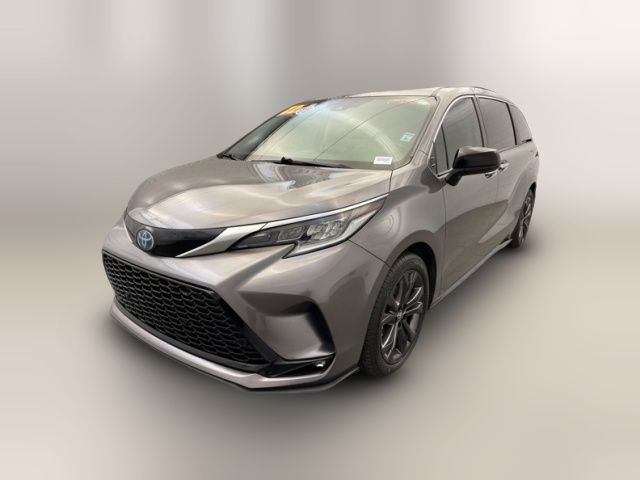 2022 Toyota Sienna XSE