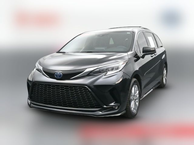 2022 Toyota Sienna XSE