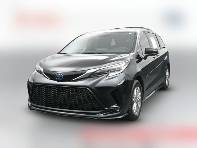 2022 Toyota Sienna XSE