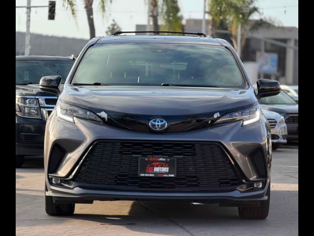 2022 Toyota Sienna XSE