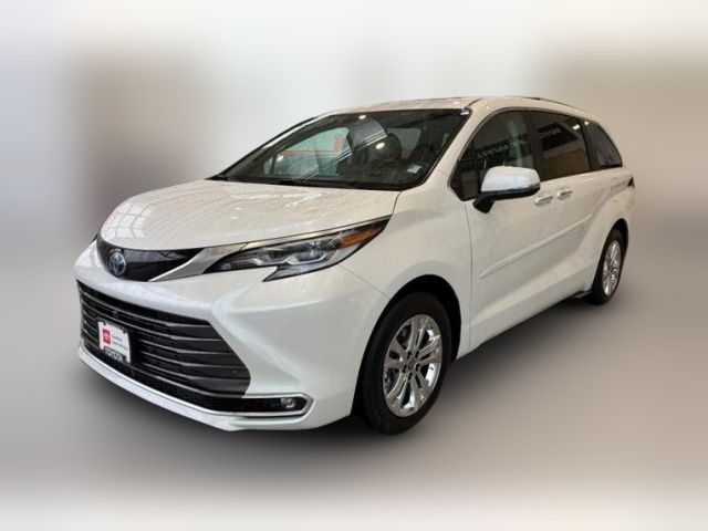 2022 Toyota Sienna Platinum