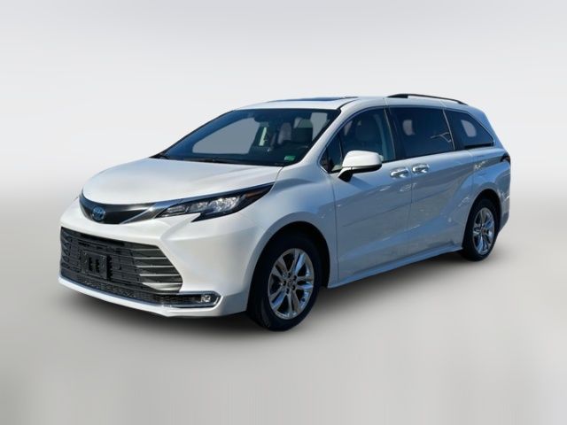 2022 Toyota Sienna XLE