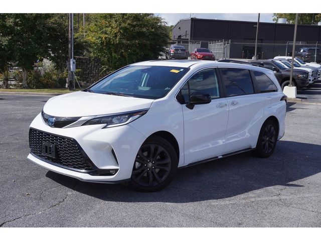 2022 Toyota Sienna XSE