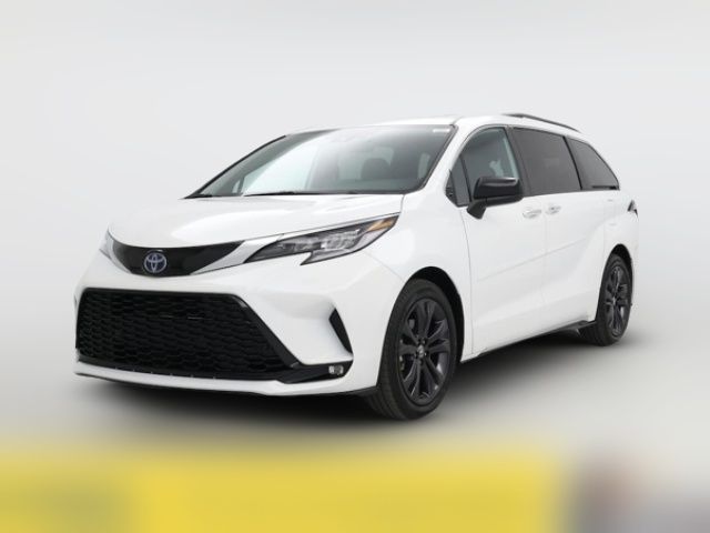 2022 Toyota Sienna XSE