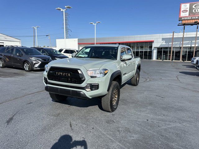 2022 Toyota Tacoma SR5