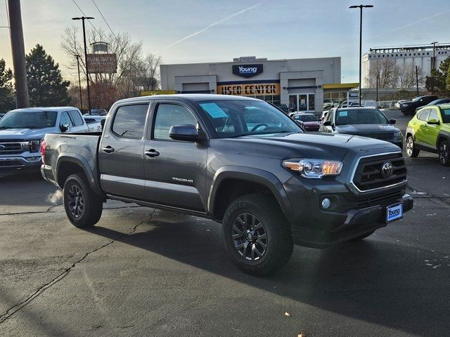 2022 Toyota Tacoma SR5