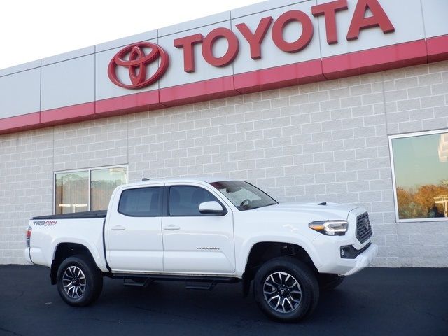 2022 Toyota Tacoma TRD Sport