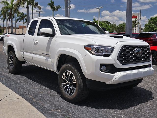 2022 Toyota Tacoma TRD Sport