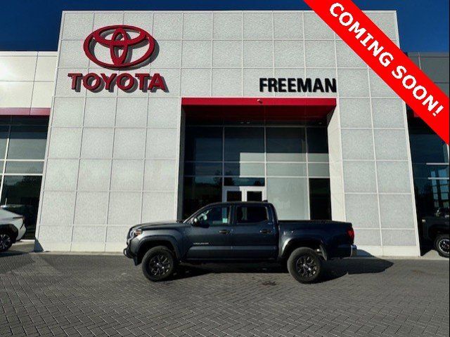 2022 Toyota Tacoma SR