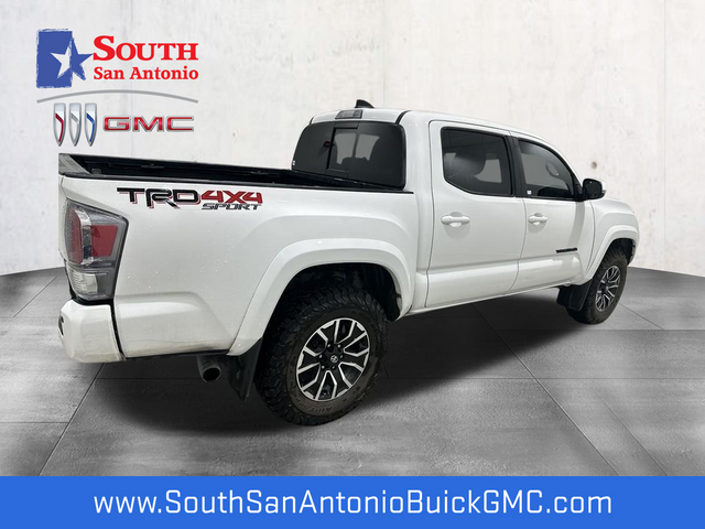 2022 Toyota Tacoma SR