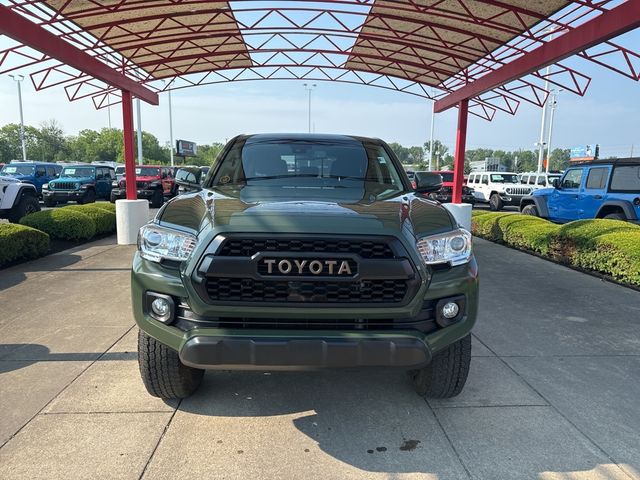 2022 Toyota Tacoma SR