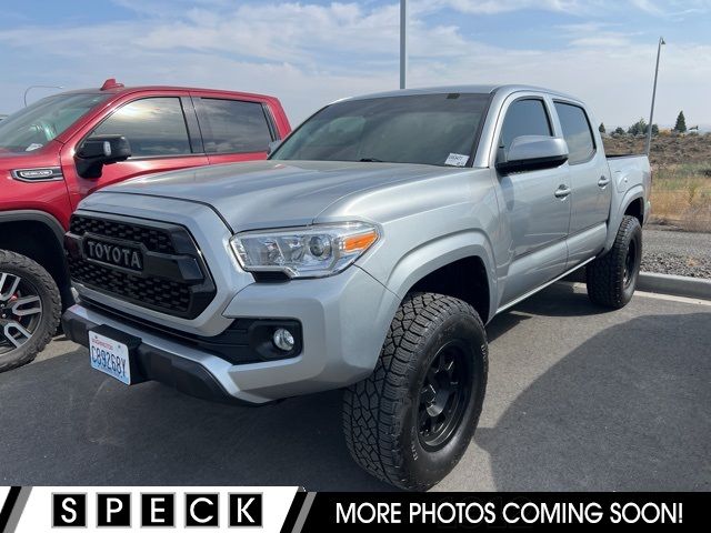 2022 Toyota Tacoma SR