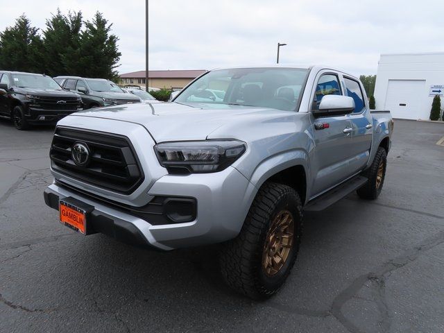 2022 Toyota Tacoma SR