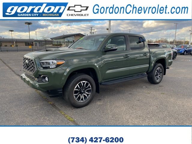 2022 Toyota Tacoma SR