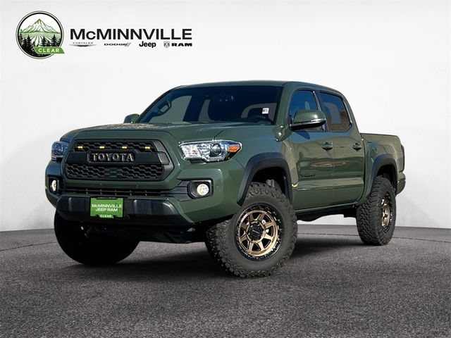 2022 Toyota Tacoma SR