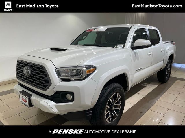 2022 Toyota Tacoma SR