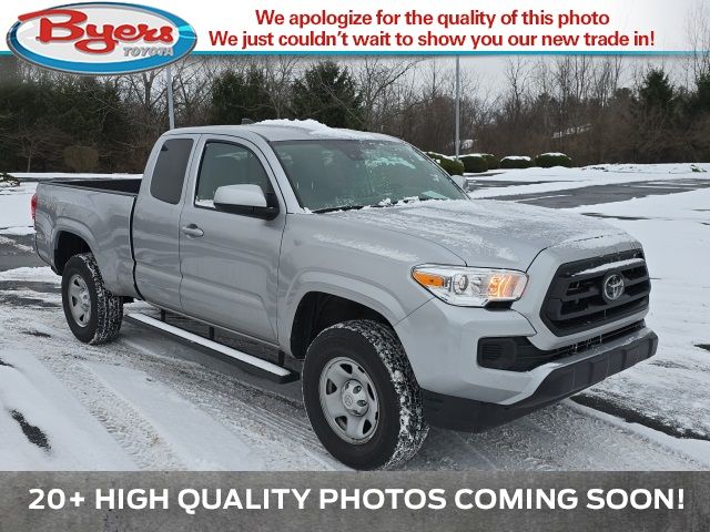 2022 Toyota Tacoma SR