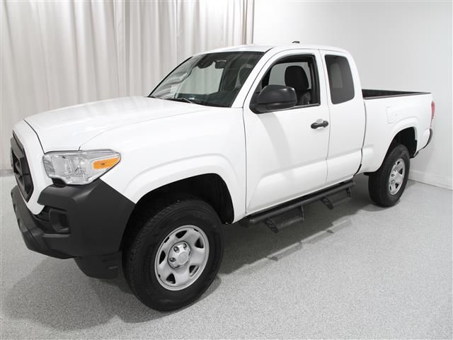 2022 Toyota Tacoma SR