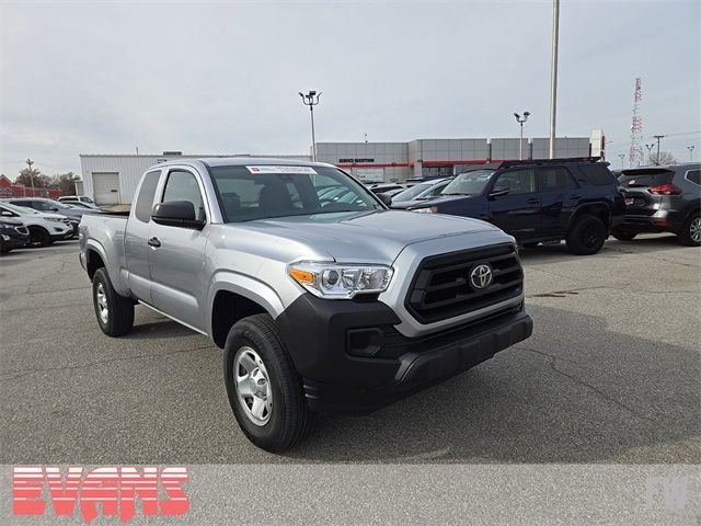 2022 Toyota Tacoma SR