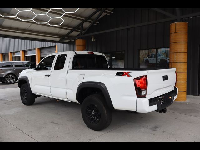 2022 Toyota Tacoma SR