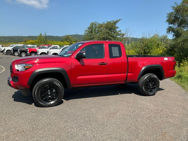 2022 Toyota Tacoma SR