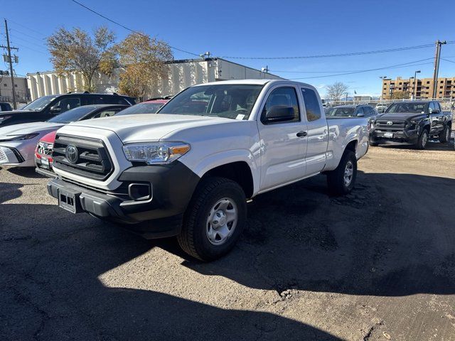 2022 Toyota Tacoma SR