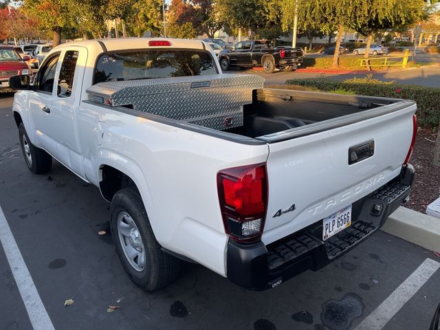 2022 Toyota Tacoma SR