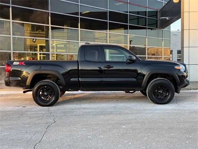 2022 Toyota Tacoma SR