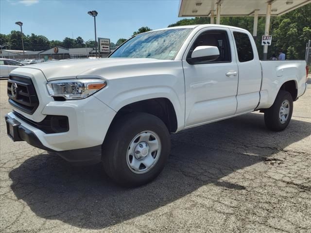 2022 Toyota Tacoma SR