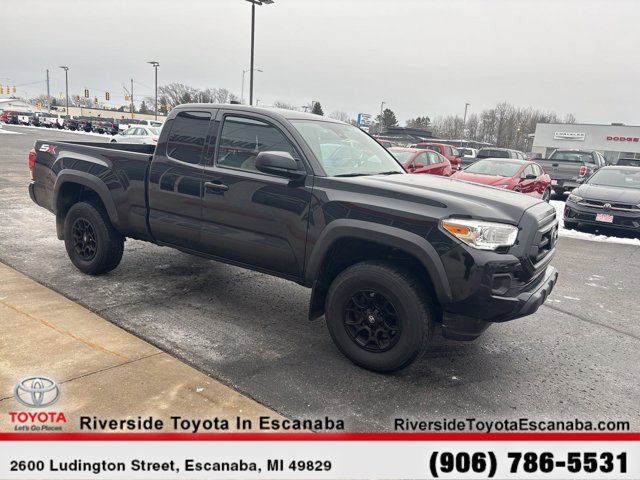 2022 Toyota Tacoma SR