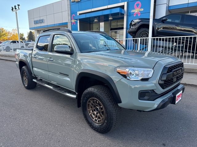 2022 Toyota Tacoma SR