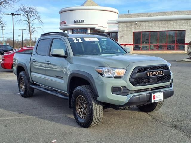 2022 Toyota Tacoma SR5