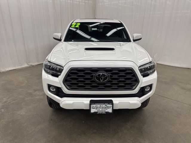 2022 Toyota Tacoma SR5