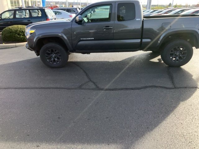 2022 Toyota Tacoma SR5