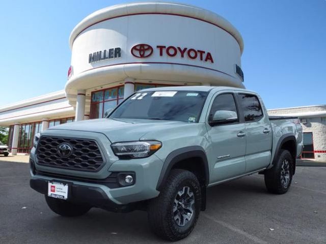 2022 Toyota Tacoma TRD Off Road