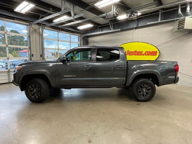 2022 Toyota Tacoma 