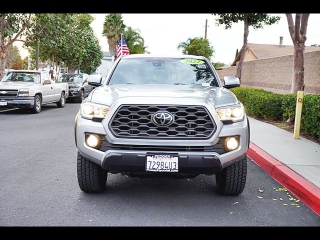 2022 Toyota Tacoma SR