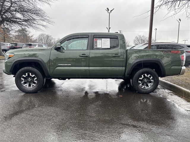 2022 Toyota Tacoma SR