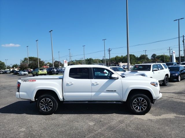 2022 Toyota Tacoma SR5