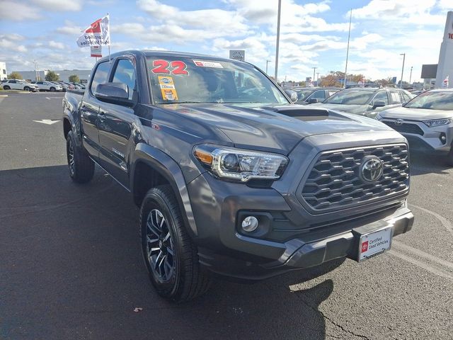 2022 Toyota Tacoma SR