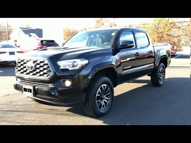 2022 Toyota Tacoma TRD Sport