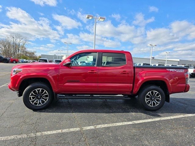 2022 Toyota Tacoma SR