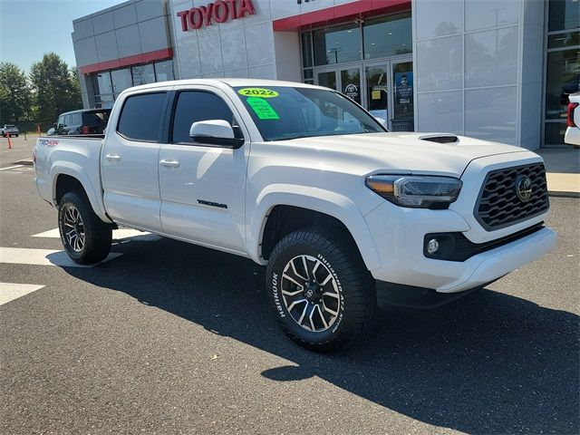 2022 Toyota Tacoma TRD Sport